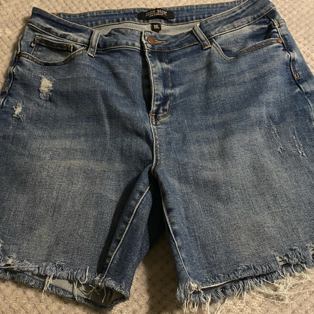Judy Blue Distressed Denim Shorts - Blue